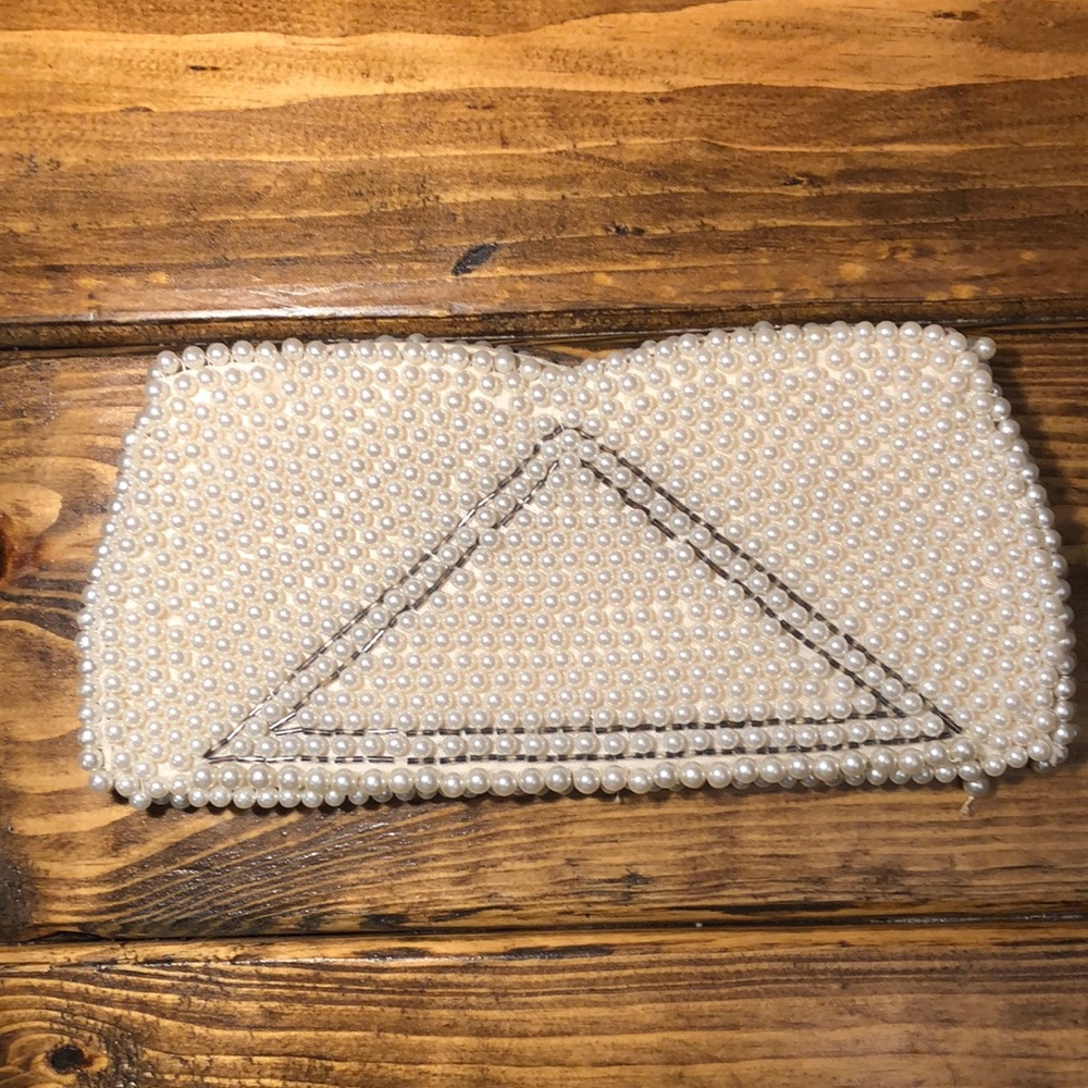 Vintage Pearl Clutch